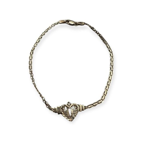 14k Gold Heart Dainty Bracelet w Small Diamond - Picture 3 of 6